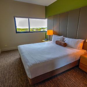 Premier King Suite